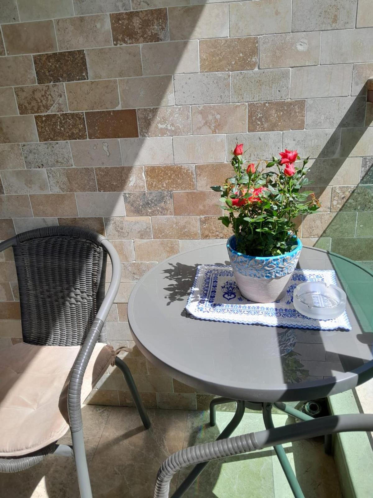 Ap Hector Apartment Navodari Bagian luar foto