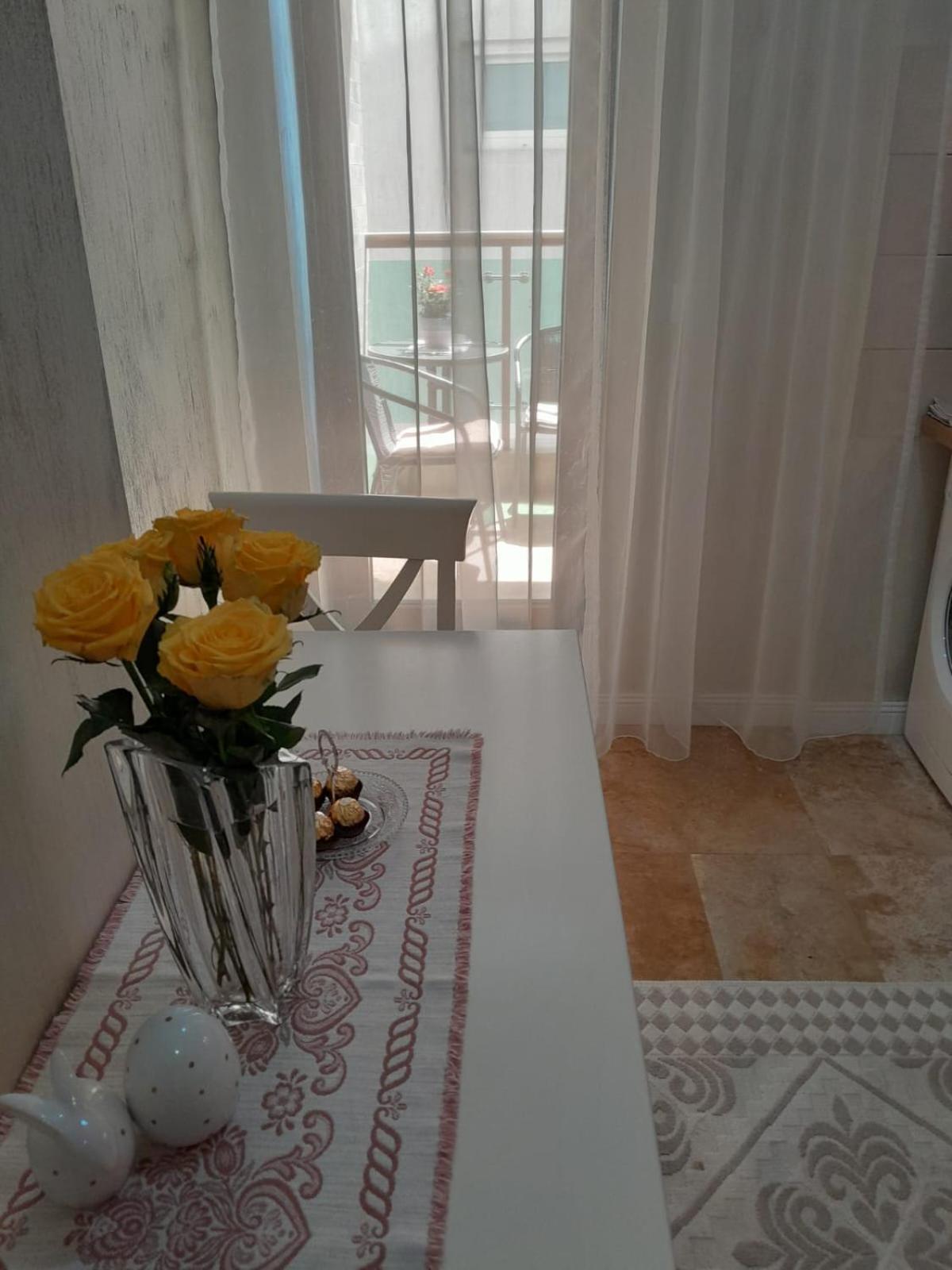 Ap Hector Apartment Navodari Bagian luar foto